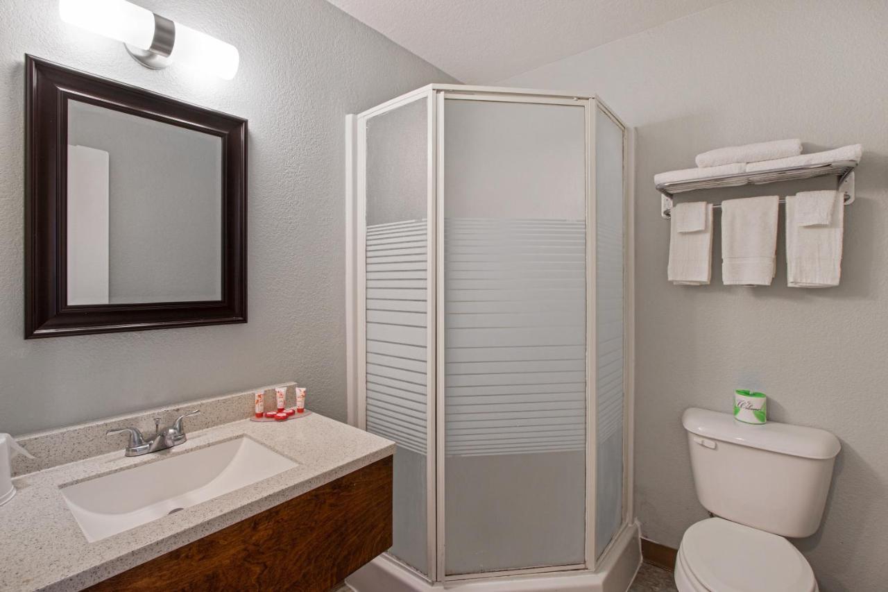 Capital O Hotel Richmond Hill/Savannah Area I-95 Luaran gambar
